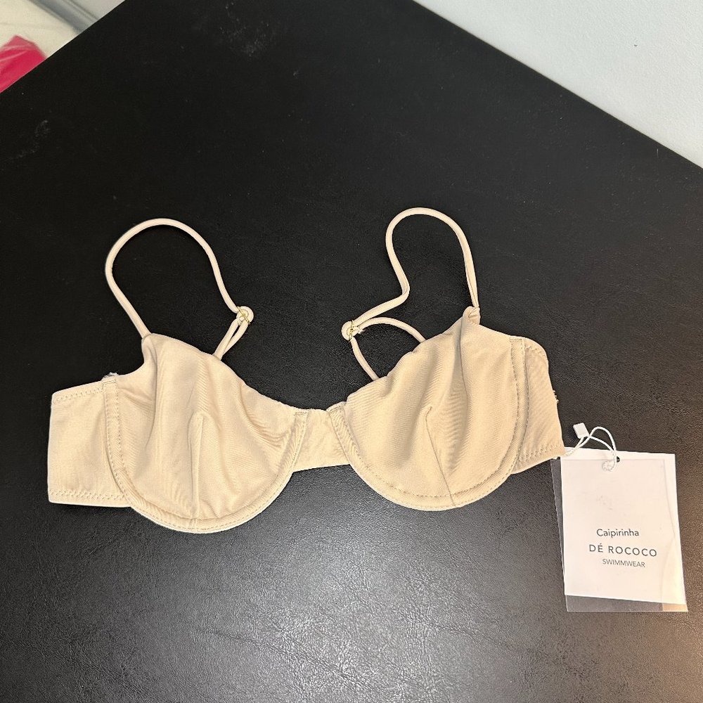NWT De Rococo Caipirinha Swim Top Nude Size Medium US Size 6 Underwire